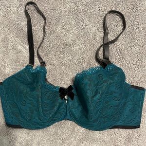 Soma Enticing Lift Velvet Balconet bra, size 34D